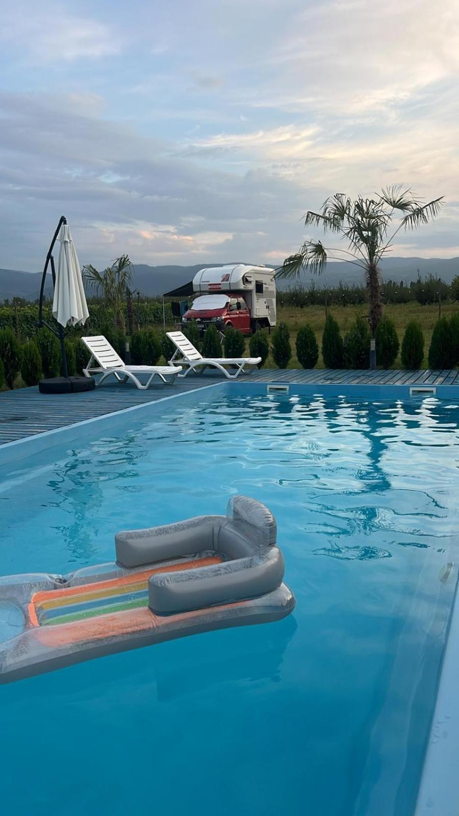Finca Idoize Camping Hotel Akhmeta Ngoại thất bức ảnh